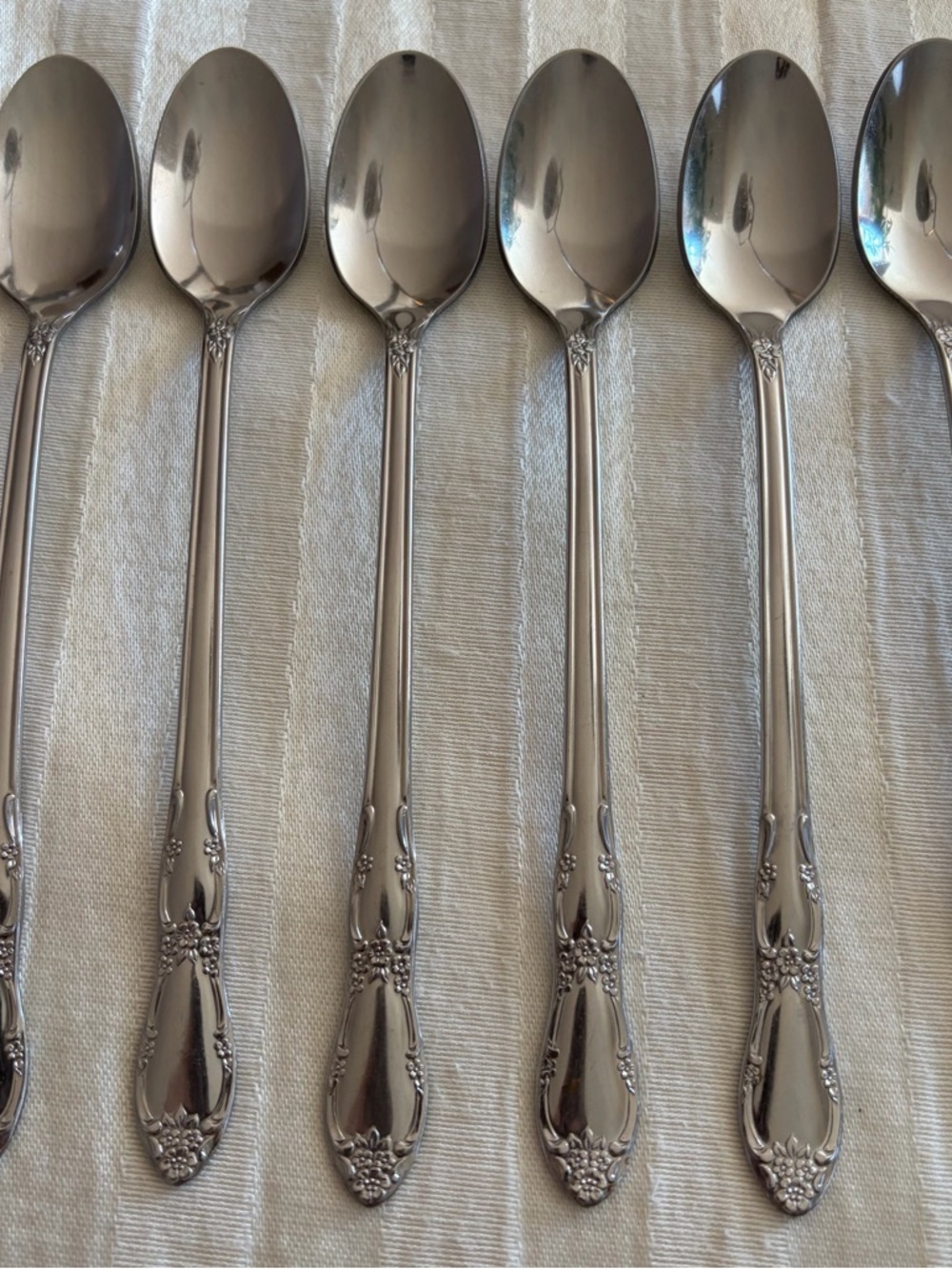 Wm. A Rogers Oneida “Fenway Daydream” Iced Tea Dessert Spoons Set of 6 Stainless